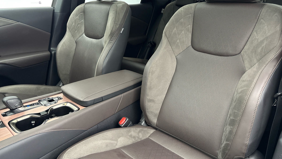 Used Lexus RX 2023 for sale - 77668190: Photo 7