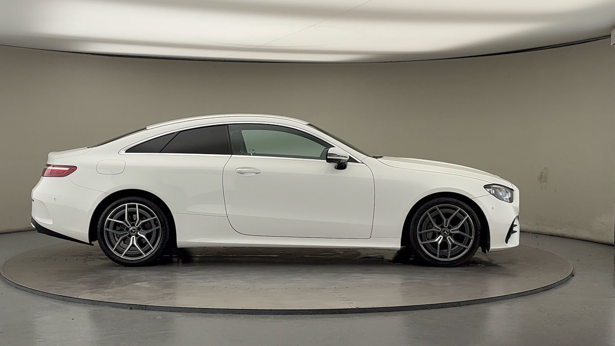 Used Mercedes-Benz E Class 2021 for sale - 76536398: Photo 16