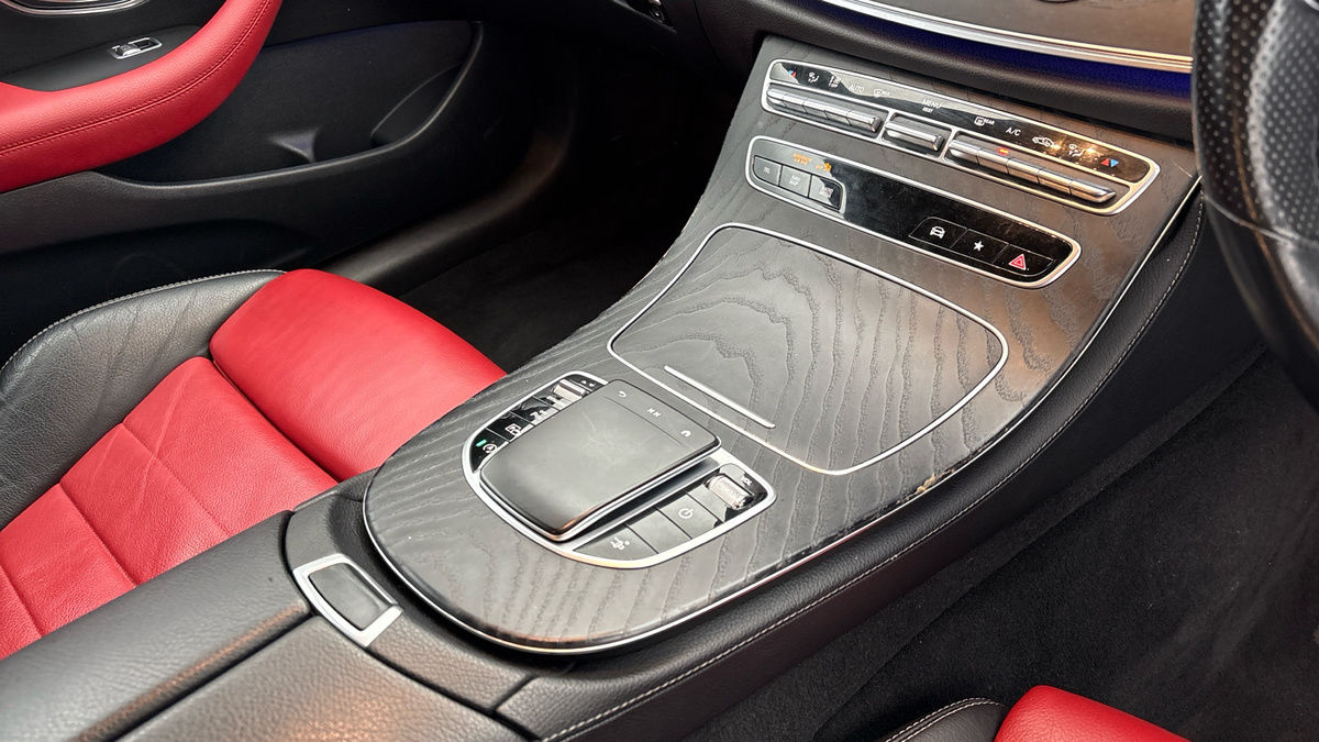 Used Mercedes-Benz E Class 2021 for sale - 76536398: Photo 18