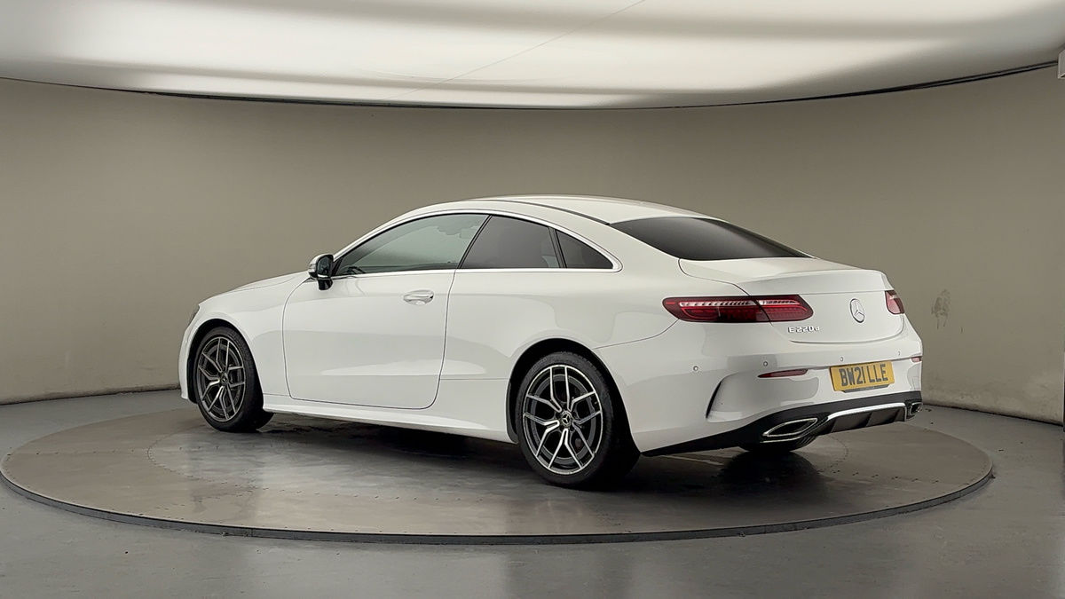 Used Mercedes-Benz E Class 2021 for sale - 76536398: Photo 25