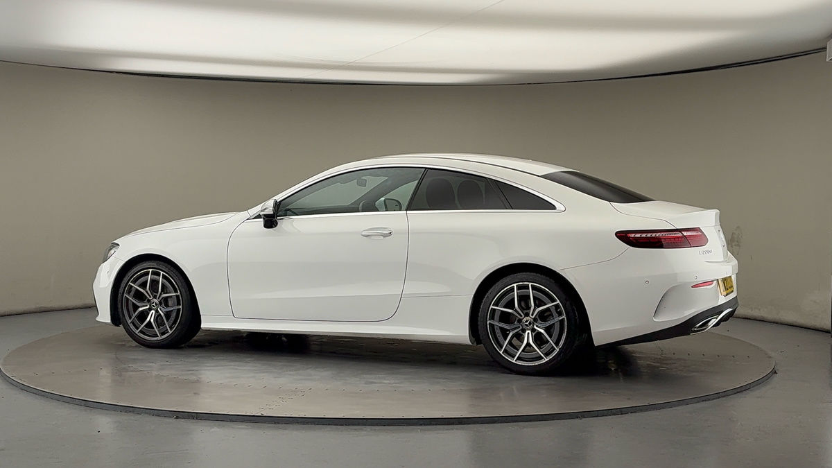 Used Mercedes-Benz E Class 2021 for sale - 76536398: Photo 26