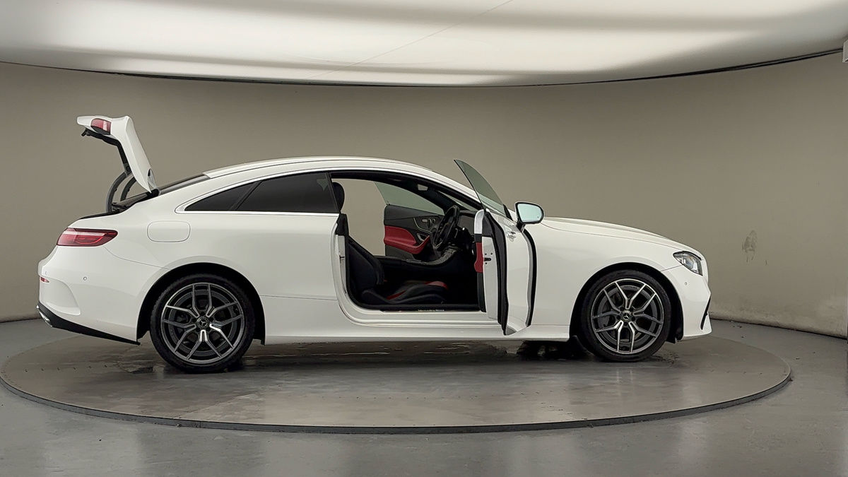 Used Mercedes-Benz E Class 2021 for sale - 76536398: Photo 56