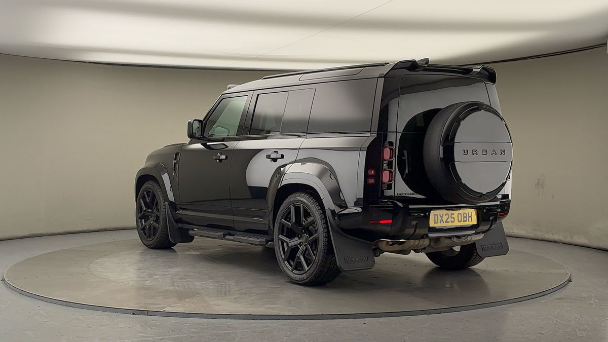 Used Land Rover Defender 2025 for sale - 77201057: Photo 2