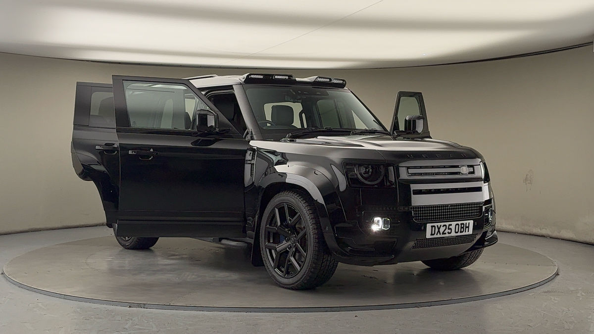 Used Land Rover Defender 2025 for sale - 77201057: Photo 57