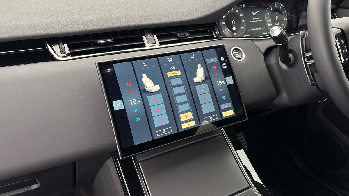 Used Land Rover Range Rover Evoque 2025 for sale - 75987112: Photo 6