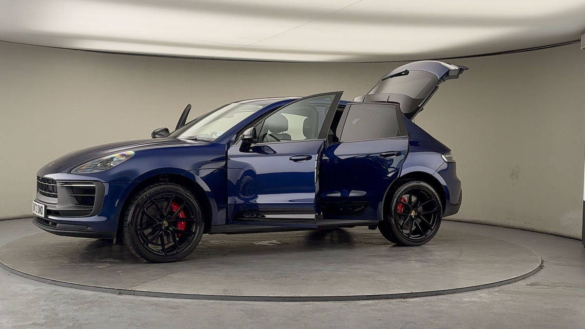 Used Porsche Macan 2024 for sale - 77548008: Photo 51