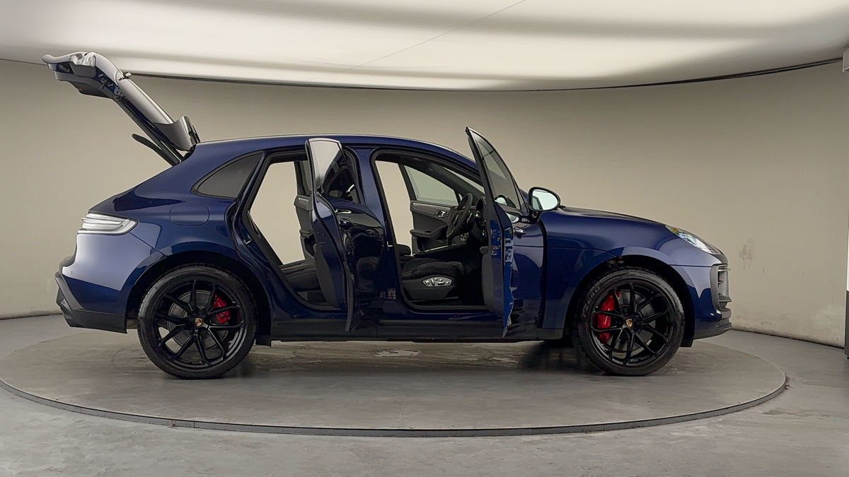 Used Porsche Macan 2024 for sale - 77548008: Photo 59