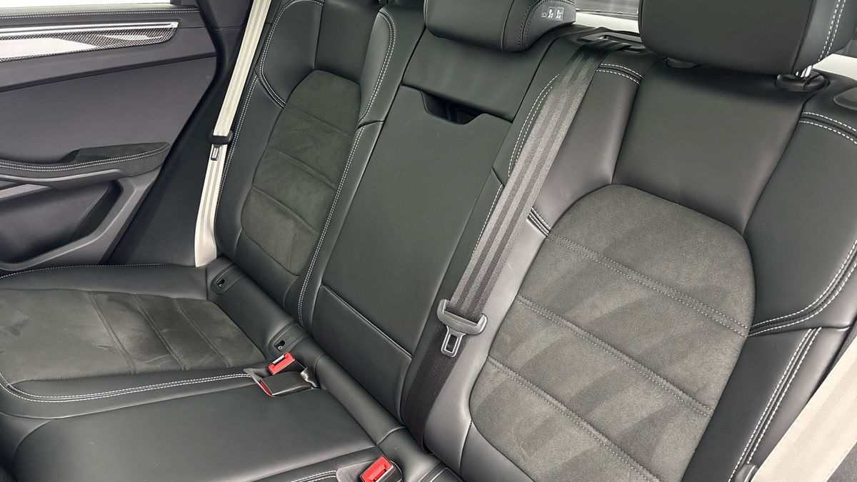 Used Porsche Macan 2024 for sale - 77548008: Photo 8