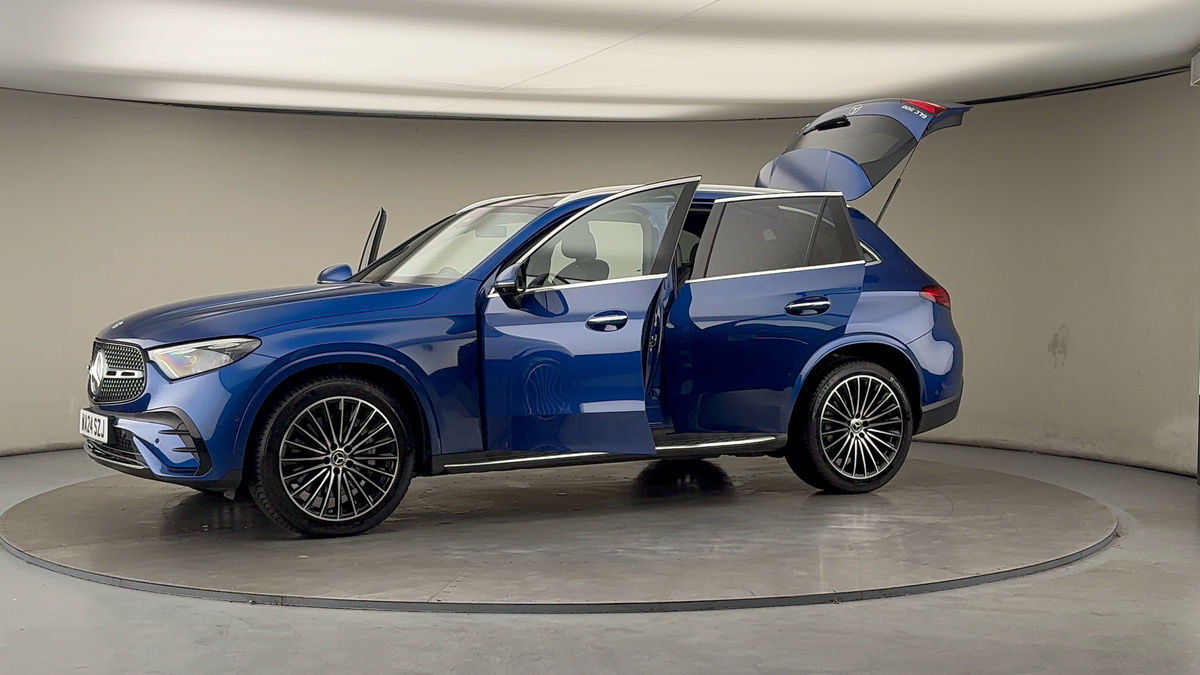 Used Mercedes-Benz GLC 2024 for sale - 76455041: Photo 50