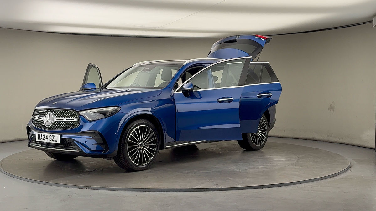 Used Mercedes-Benz GLC 2024 for sale - 76455041: Photo 51