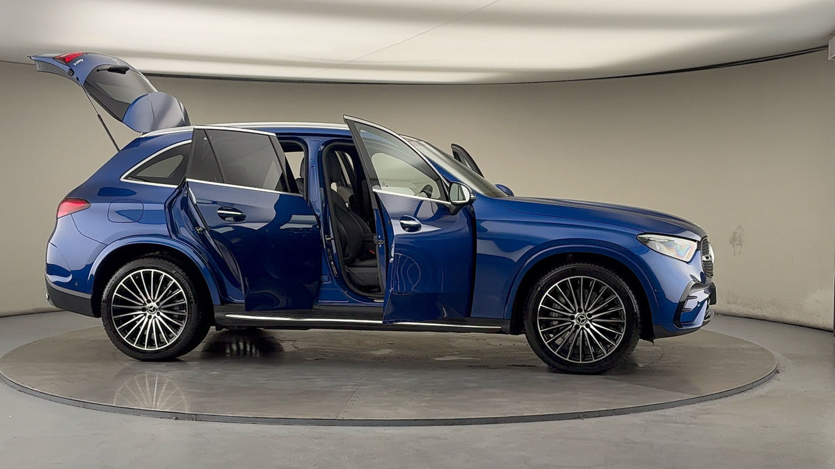 Used Mercedes-Benz GLC 2024 for sale - 76455041: Photo 57