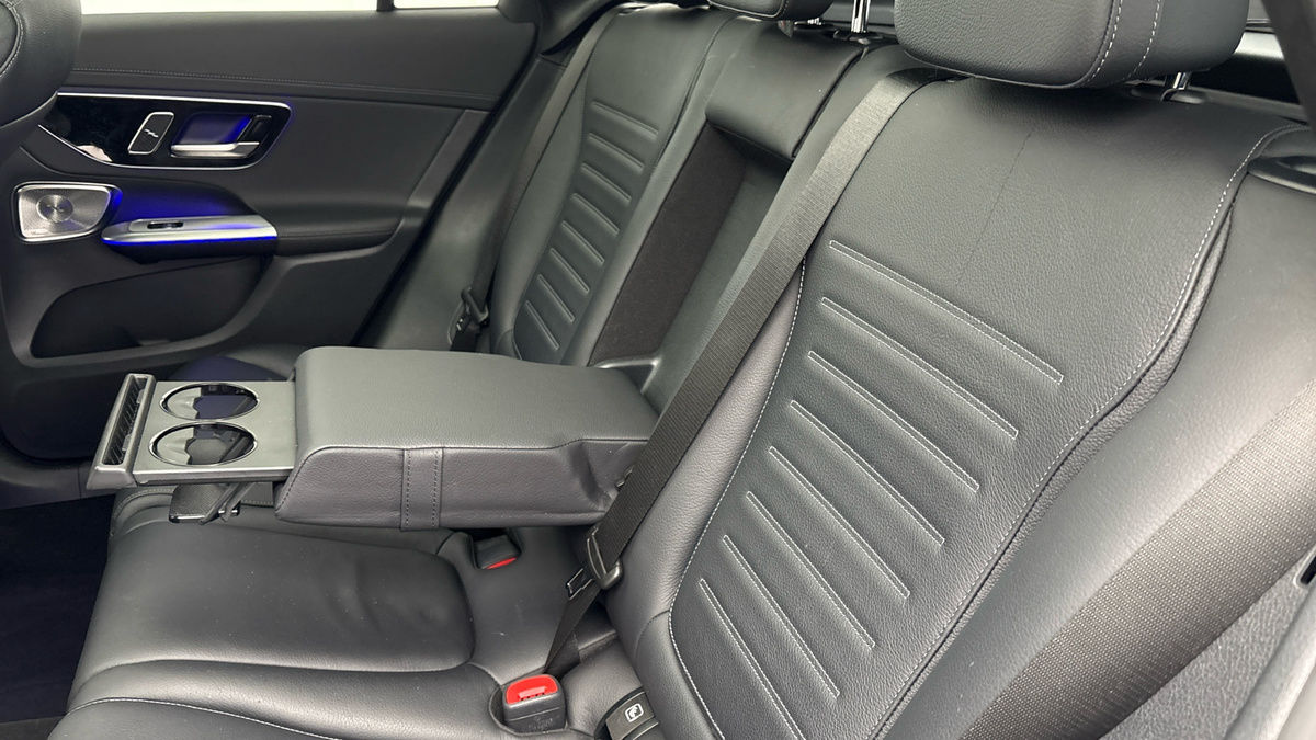 Used Mercedes-Benz GLC 2024 for sale - 76455041: Photo 9