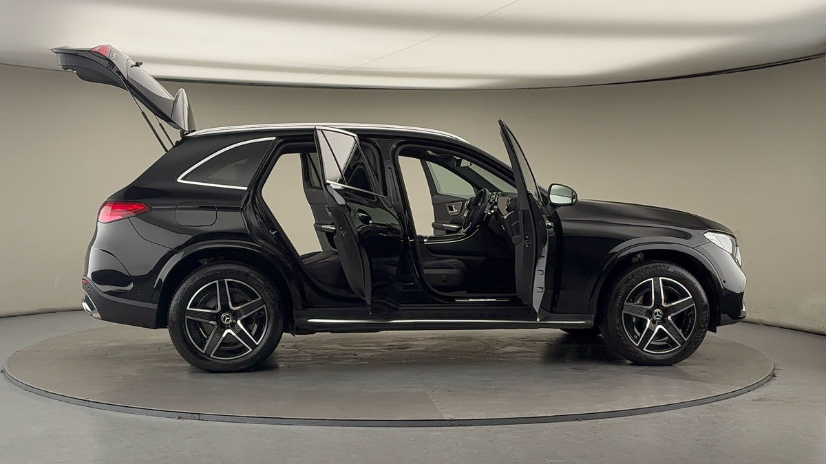 Used Mercedes-Benz GLC 2024 for sale - 77277075: Photo 57