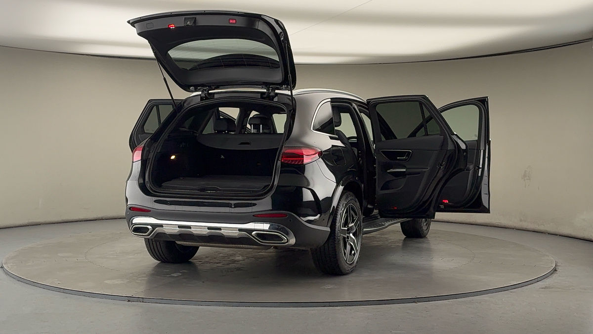 Used Mercedes-Benz GLC 2024 for sale - 77277075: Photo 60