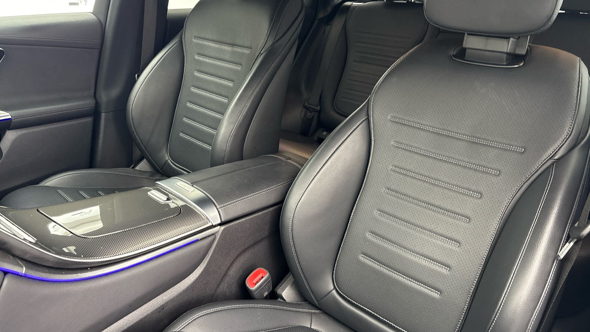 Used Mercedes-Benz GLC 2024 for sale - 77277075: Photo 7