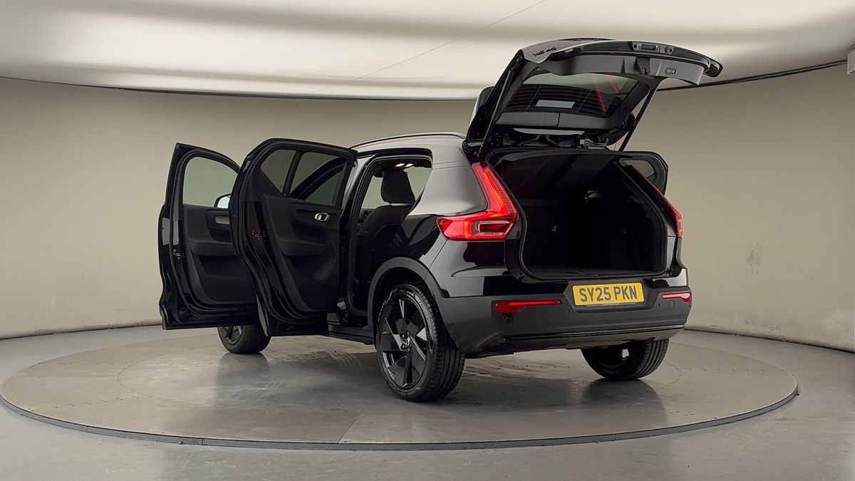 Used Volvo XC40 2025 for sale - 77154153: Photo 23