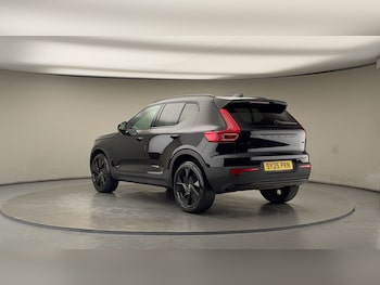 Used Volvo XC40 2025 for sale - 77154153: Photo