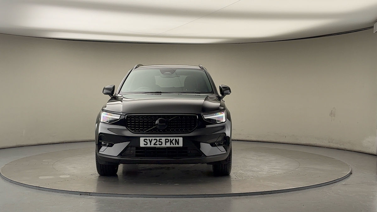 Used Volvo XC40 2025 for sale - 77154153: Photo 3
