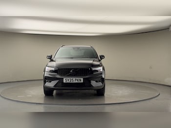 Used Volvo XC40 2025 for sale - 77154153: Photo