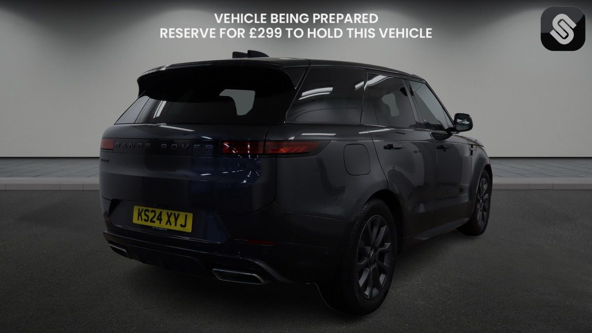 Used Land Rover Range Rover Sport 2024 for sale - 77535685: Photo 4