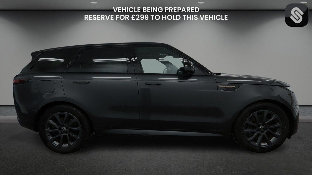 Used Land Rover Range Rover Sport 2024 for sale - 77535685: Photo 5