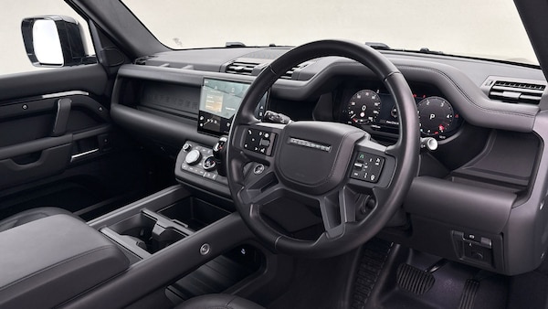 Used Land Rover Defender 90 2024 for sale - 76323903: Photo 14