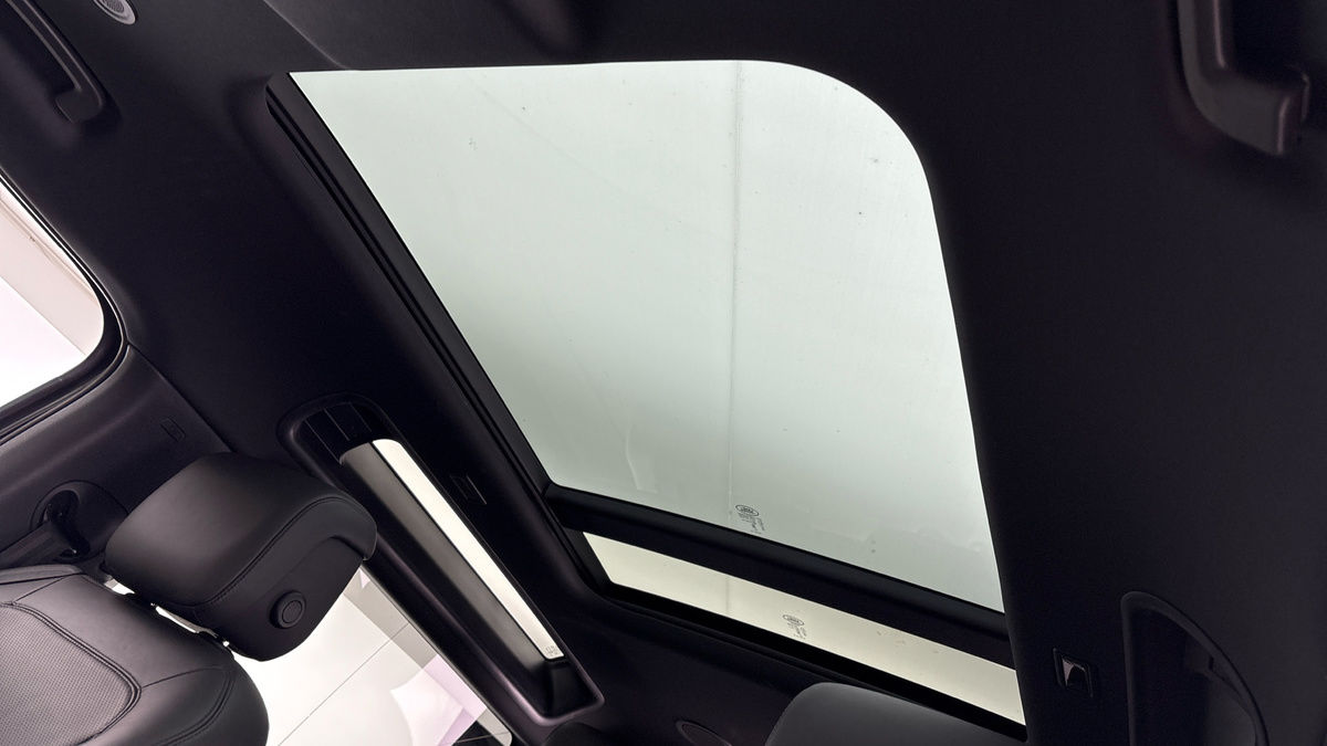 Used Land Rover Defender 90 2024 for sale - 76323903: Photo 17