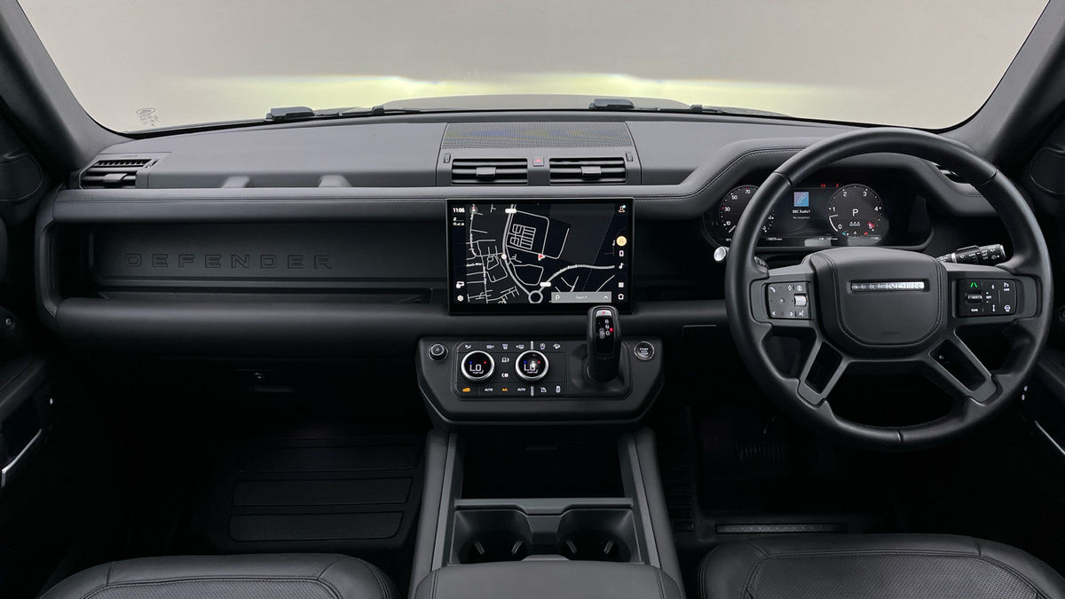 Used Land Rover Defender 90 2024 for sale - 76323903: Photo 29