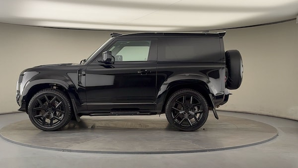 Used Land Rover Defender 90 2024 for sale - 76323903: Photo 36