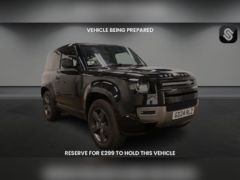 Used Land Rover Defender 90 2024 for sale - 76323903: Photo