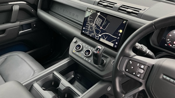 Used Land Rover Defender 90 2024 for sale - 76323903: Photo 41