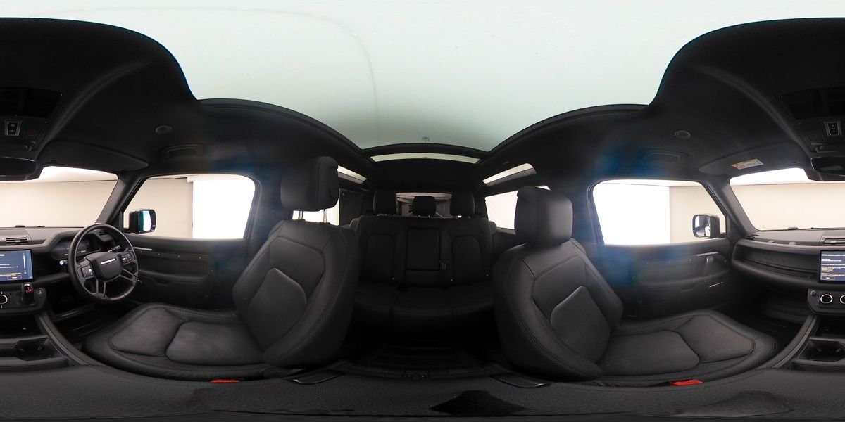 Used Land Rover Defender 90 2024 for sale - 76323903: Photo 44