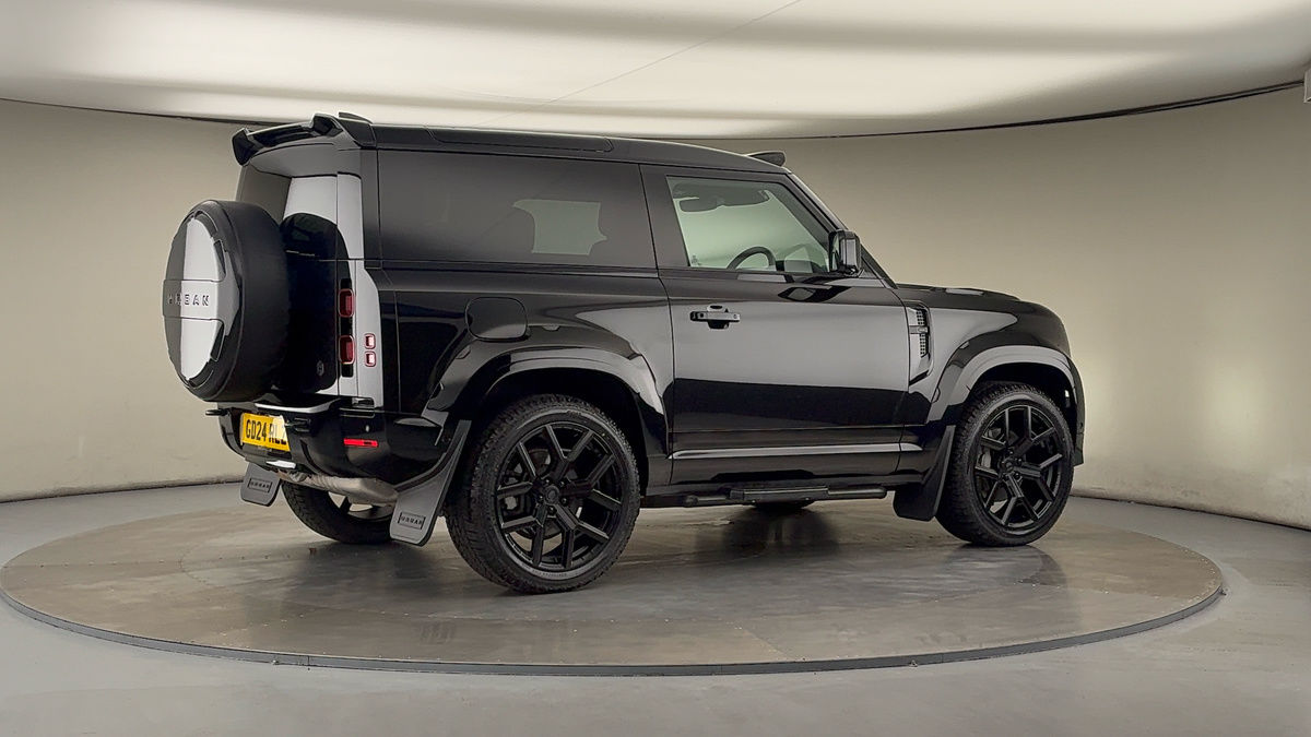 Used Land Rover Defender 90 2024 for sale - 76323903: Photo 45