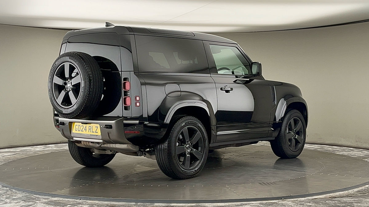 Used Land Rover Defender 90 2024 for sale - 76323903: Photo 47