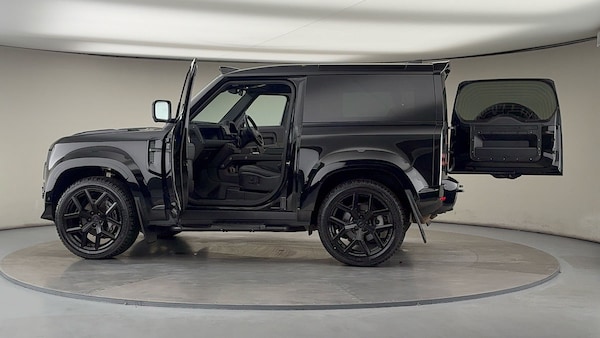 Used Land Rover Defender 90 2024 for sale - 76323903: Photo 52