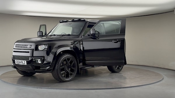 Used Land Rover Defender 90 2024 for sale - 76323903: Photo 55
