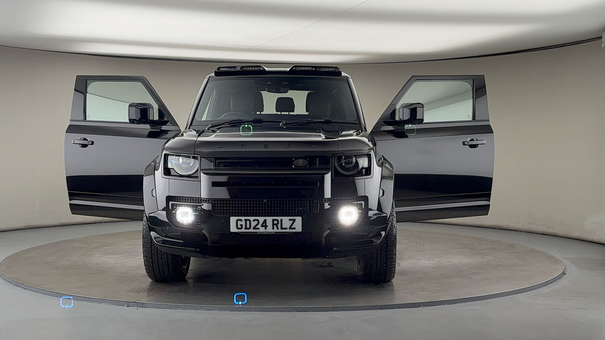 Used Land Rover Defender 90 2024 for sale - 76323903: Photo 57