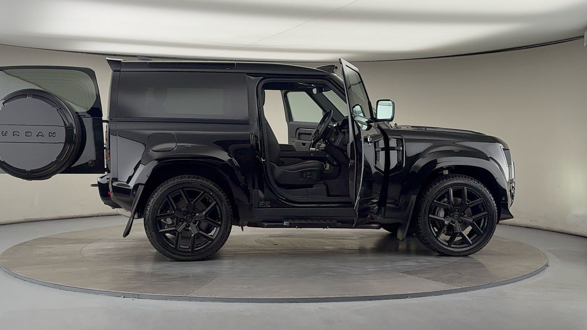 Used Land Rover Defender 90 2024 for sale - 76323903: Photo 62