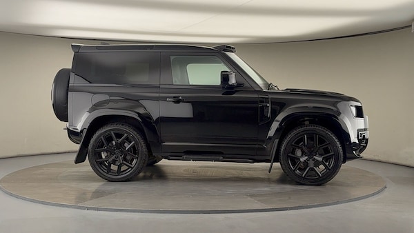 Used Land Rover Defender 90 2024 for sale - 76323903: Photo 88