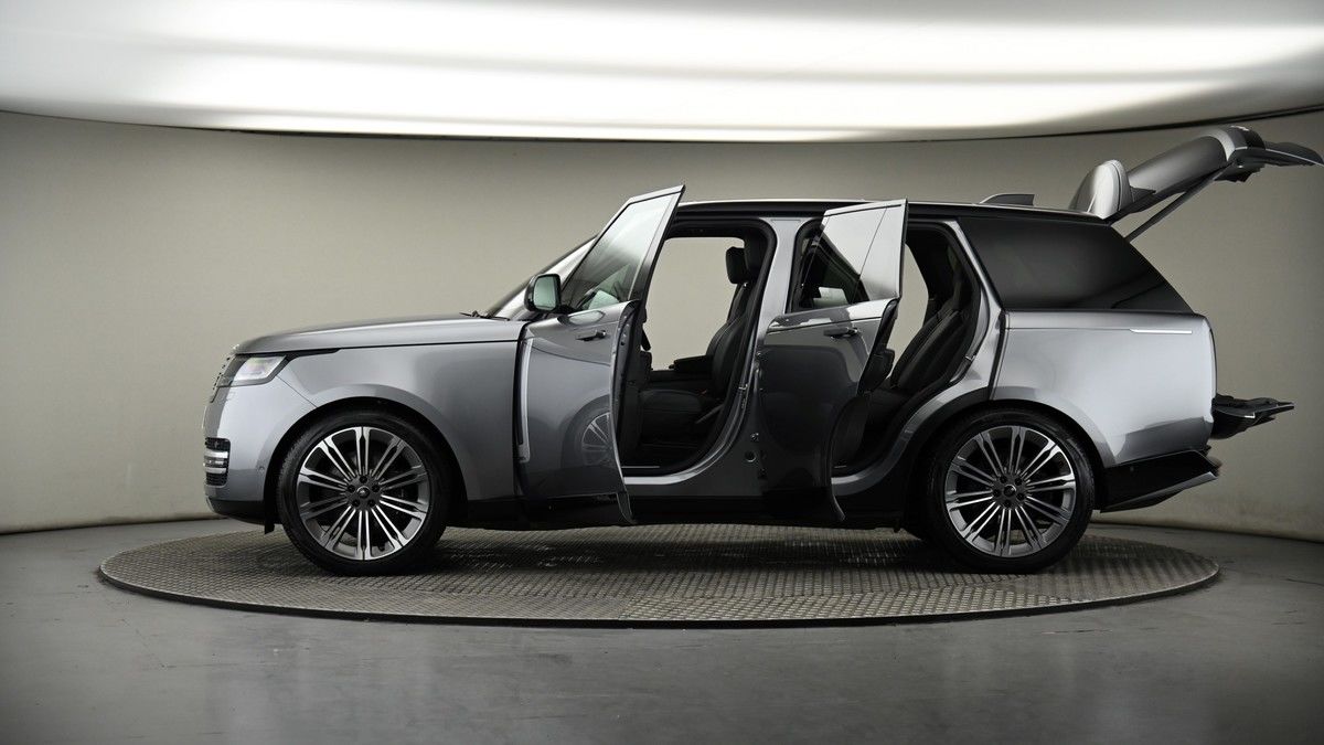 Used Land Rover Range Rover 2023 for sale - 74107163: Photo 64