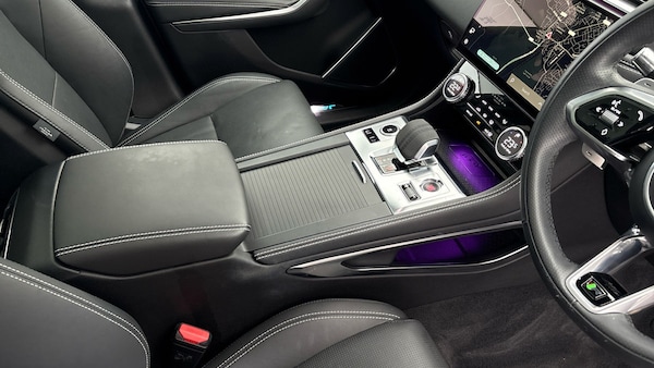Used Jaguar F-Pace 2022 for sale - 76211093: Photo 18