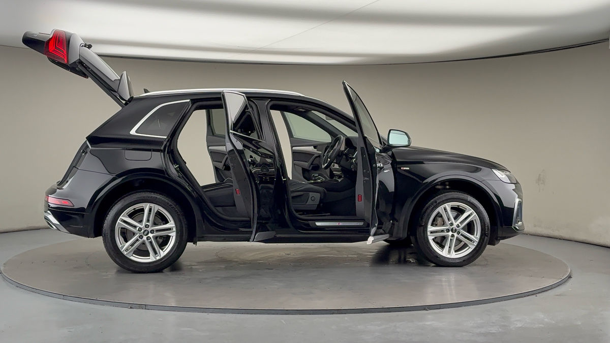 Used Audi Q5 2021 for sale - 76836781: Photo 56