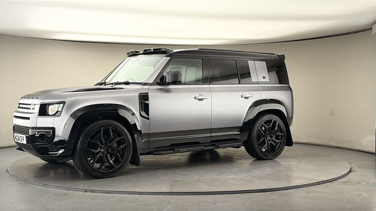 Used Land Rover Defender 2024 for sale - 77953689: Photo 36