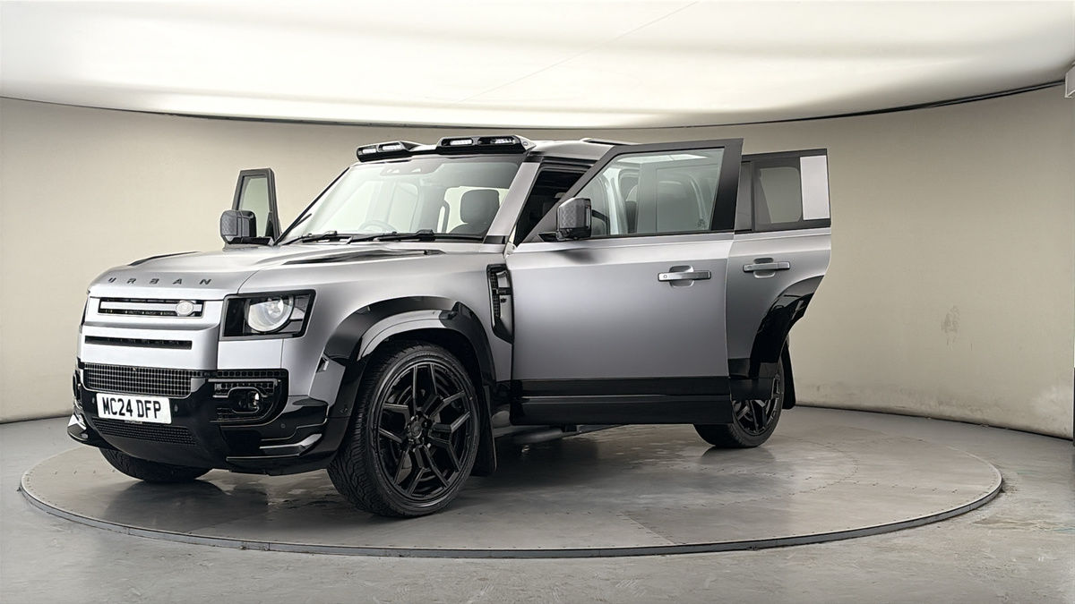 Used Land Rover Defender 2024 for sale - 77953689: Photo 56