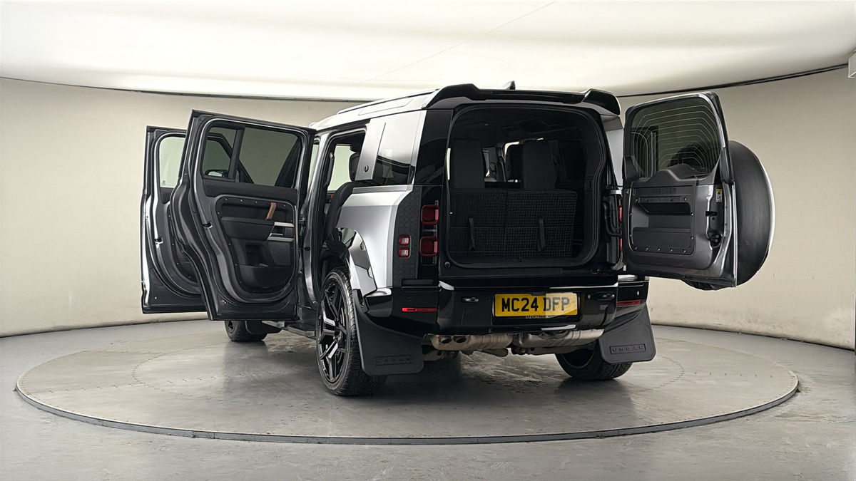 Used Land Rover Defender 2024 for sale - 77953689: Photo 68