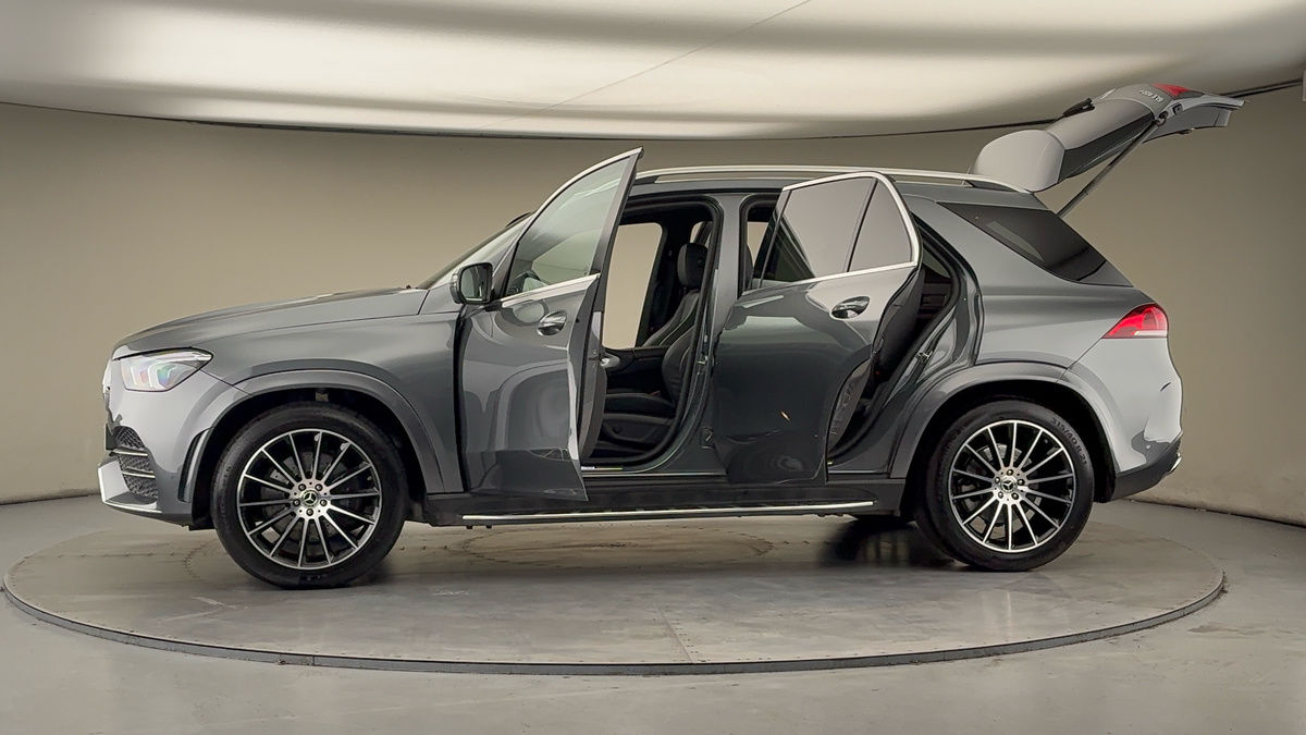 Used Mercedes-Benz GLE 2022 for sale - 77494460: Photo 47