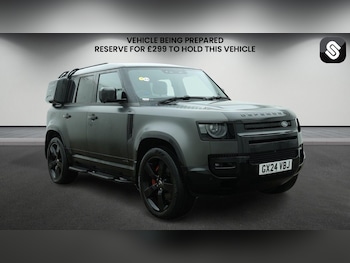 Used Land Rover Defender 2024 for sale - 78168195: Photo