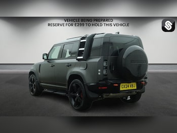 Used Land Rover Defender 2024 for sale - 78168195: Photo