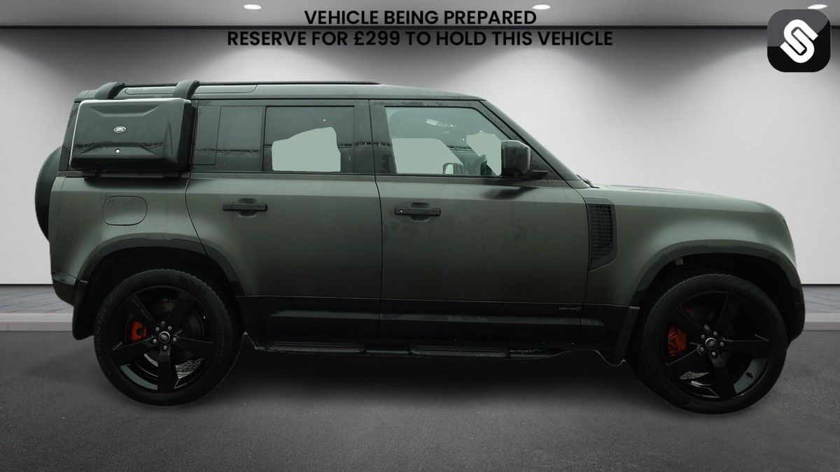 Used Land Rover Defender 2024 for sale - 78168195: Photo 5