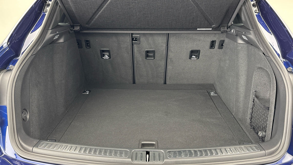 Used Porsche Macan 2024 for sale - 76655651: Photo 11